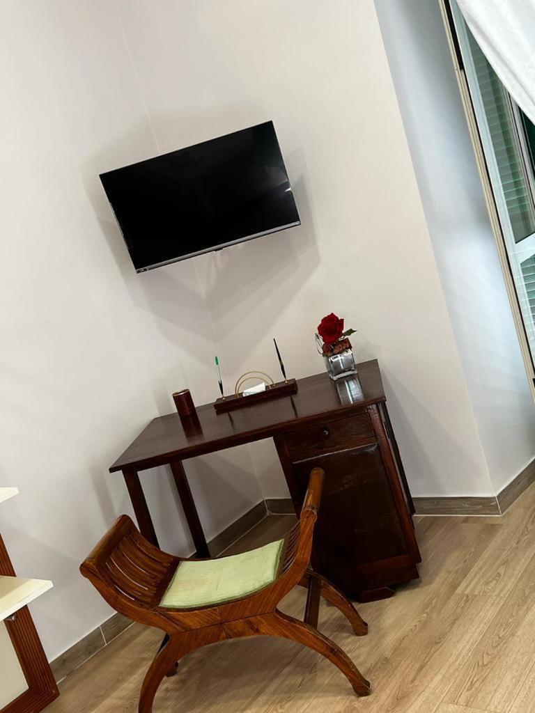 A Casa E Mamma' Apartment Naples Exterior photo